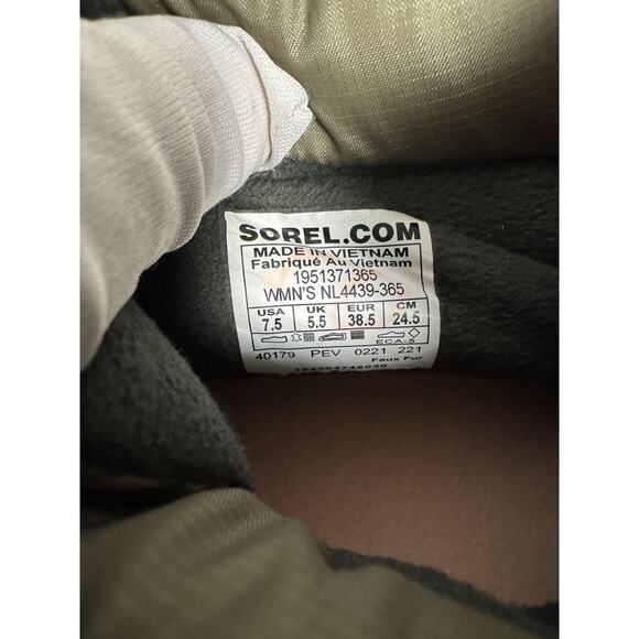 Sorel Shoes Womens Size 7.5 Waterproof NL4439-365 Puff Quilted Zip Winter Boot - Picture 8 of 11